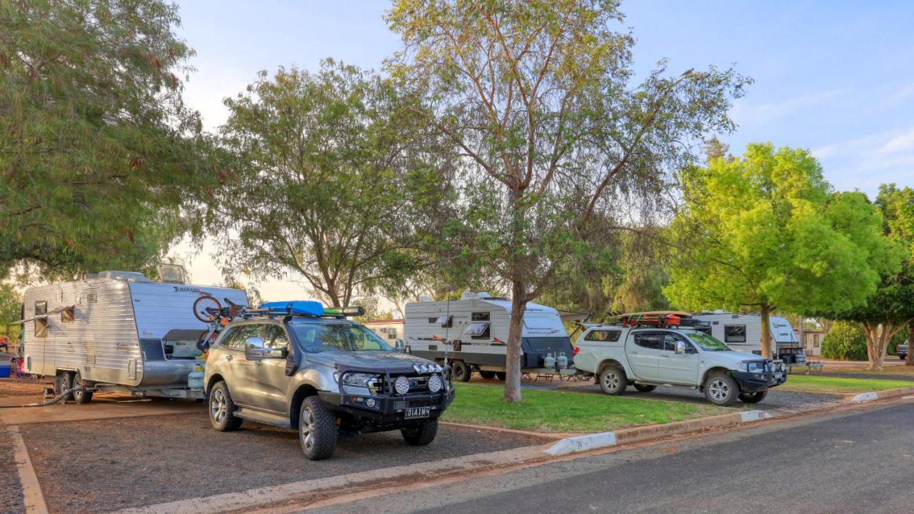 Cobar Caravan Park Exteriör bild