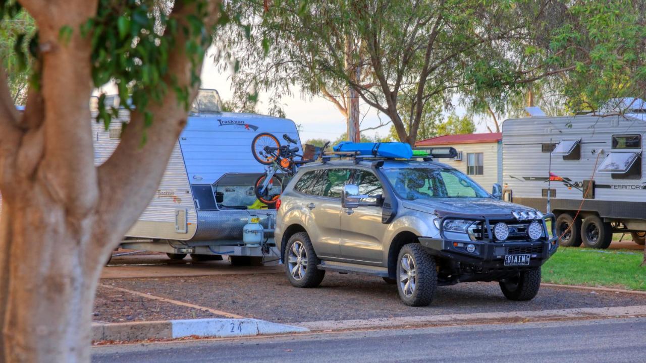 Cobar Caravan Park Exteriör bild