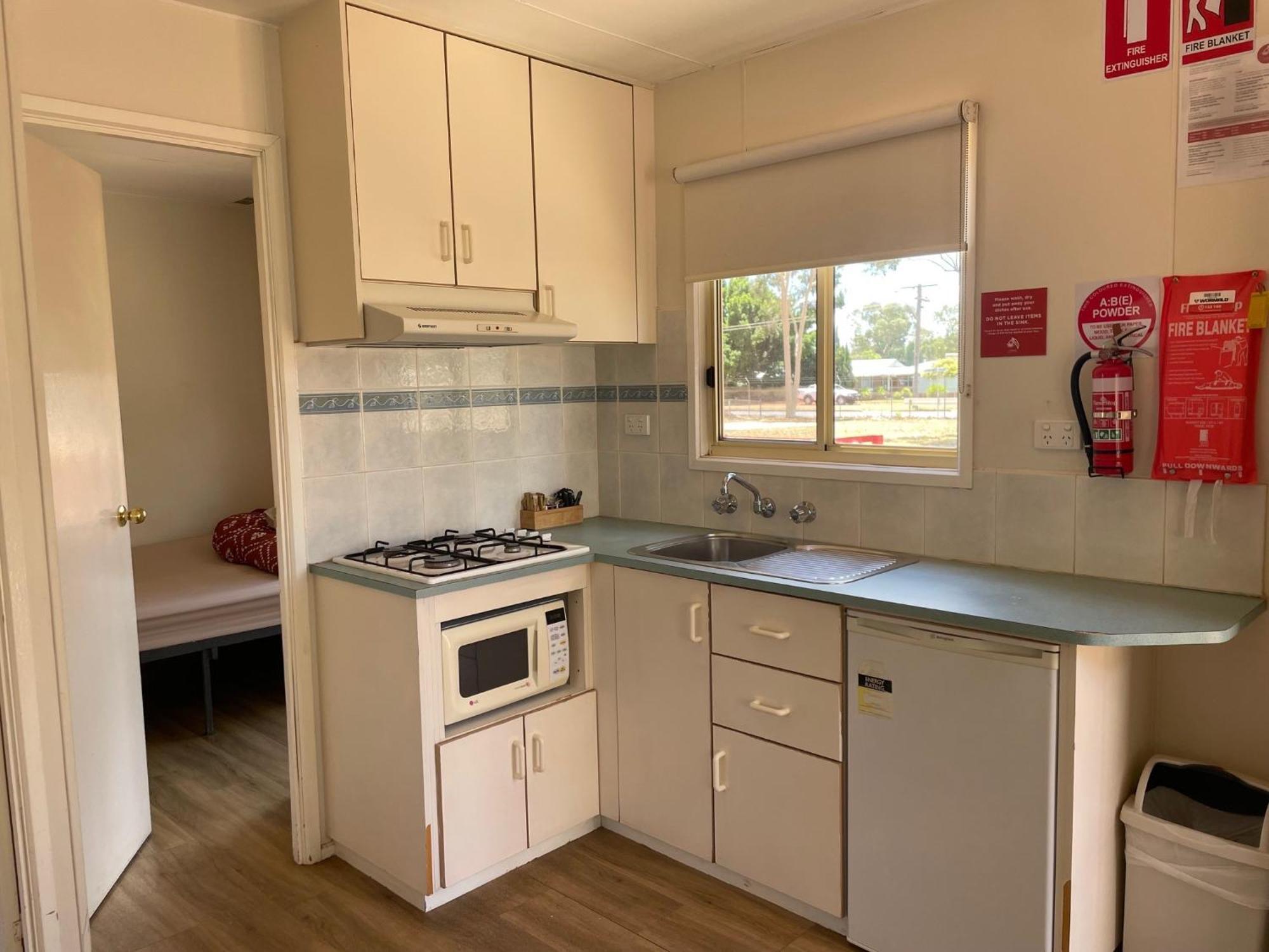 Cobar Caravan Park Exteriör bild
